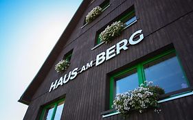 Haus am Berg - Pension direkt am Skihang
